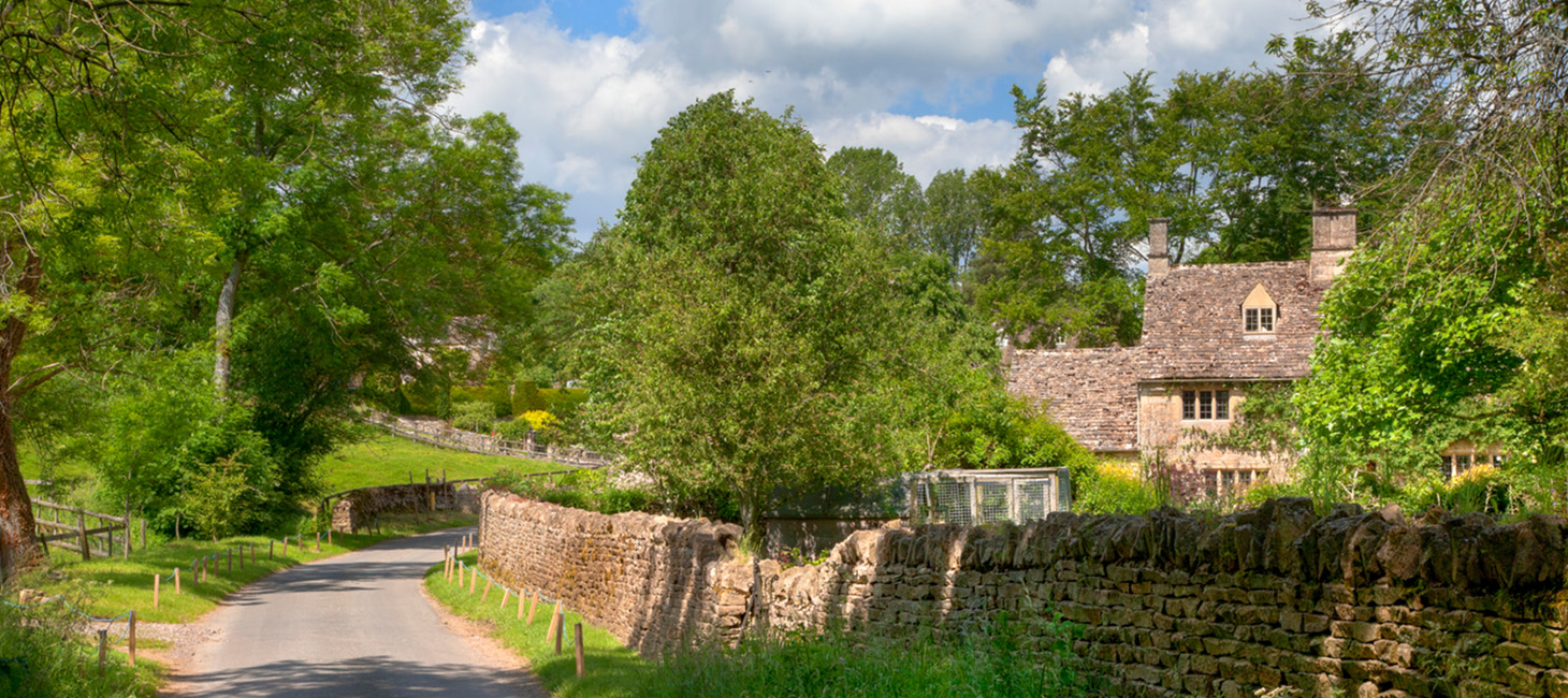 Photo of country lane near North Leigh