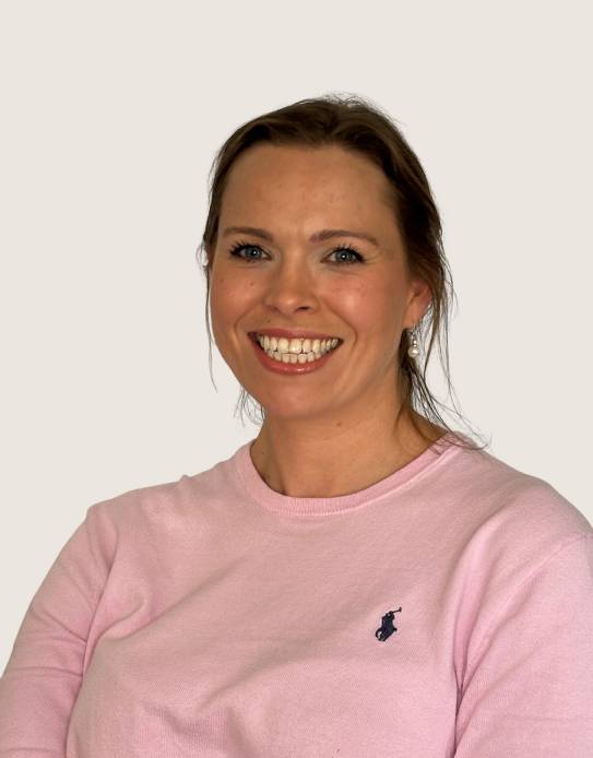 Dr Lisa Dawson